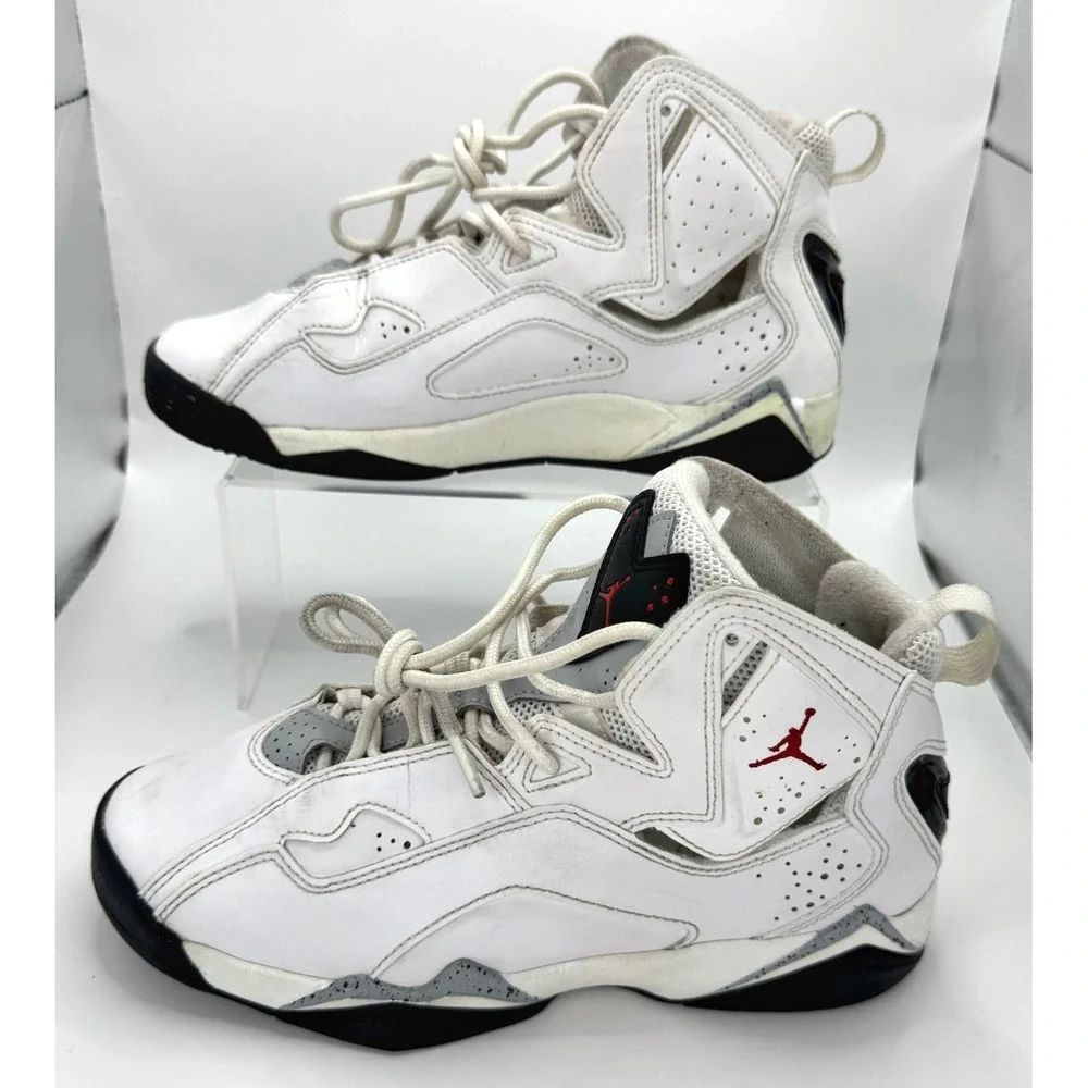 Jordan Flight True Flight GS 343795-121 White Red Black Sneakers 5.5Y/W Sz 7